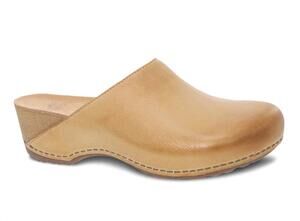 NEW DANSKO women's talulah mule in tan